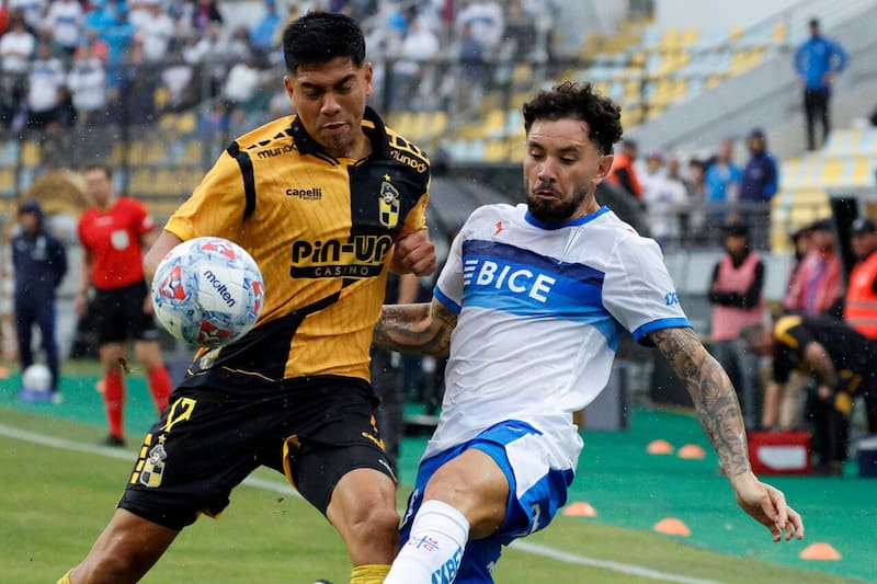 Los Piratas son la bestia negra de los Cruzados. Foto: Agencia Aton.