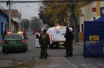 Hombre es asesinado de un balazo en la cabeza en la comuna de Santiago
