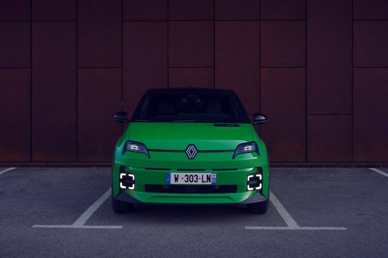 El Renault 5 E-Tech es el nuevo auto del año en Europa