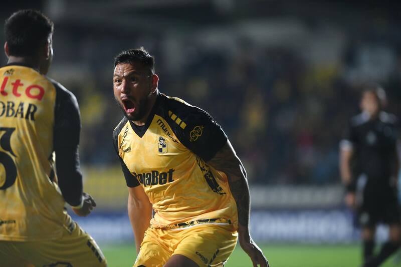 fue el autor del gol del triunfo en la Cuarta Región. Foto: Agencia Aton.