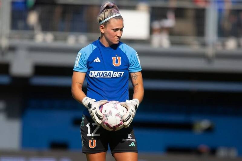 La arquera dejará a Universidad de Chile. Fotyo: Instagram Abigail Chaves.