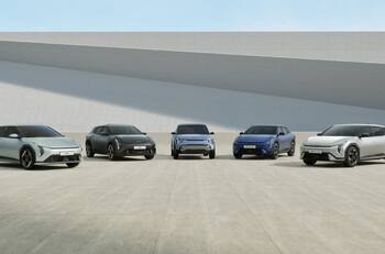 Kia vive su fiesta eléctrica y presenta tres nuevos modelos