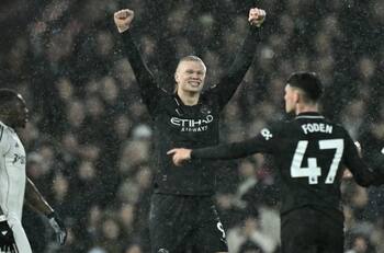 VIDEO | Sigue haciendo historia: Haaland llegó a su gol 100 en Premier League y rompe otro récord