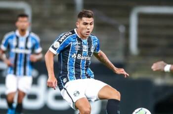 La decisión de Scolari en Gremio que genera incertidumbre sobre el futuro de César Pinares