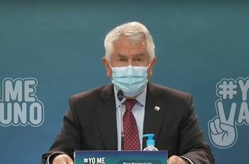 Ministro Paris y dichos de Mañalich: “No creo que sea bueno mirar hacia atrás”