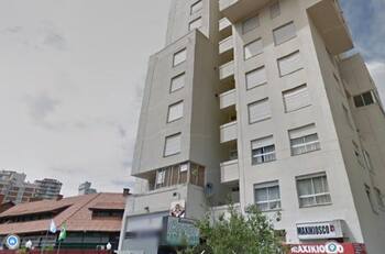 Mujer es encontrada muerta en el vacío de un ascensor