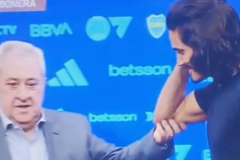 que Jorge Amor Ameal lo tomara del brazo. (Captura de video)