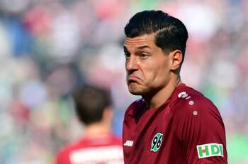 Experiencia para Colo Colo: la meteórica carrera de Miiko Albornoz en Europa