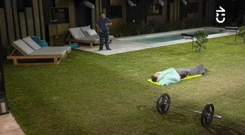 La conversación entre Rubén y Raimundo.