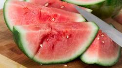 Los cuatro alimentos que te ayudarán a mantener tus riñones desintoxicados