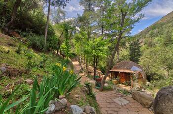 Escapa de la rutina de Santiago visitando estas cascadas: conoce el valor de las entradas y cómo llegar