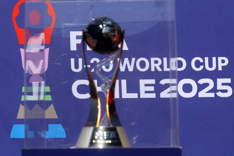 Tendrá algunos partidos por TV abierta, contando todos los de la Roja.