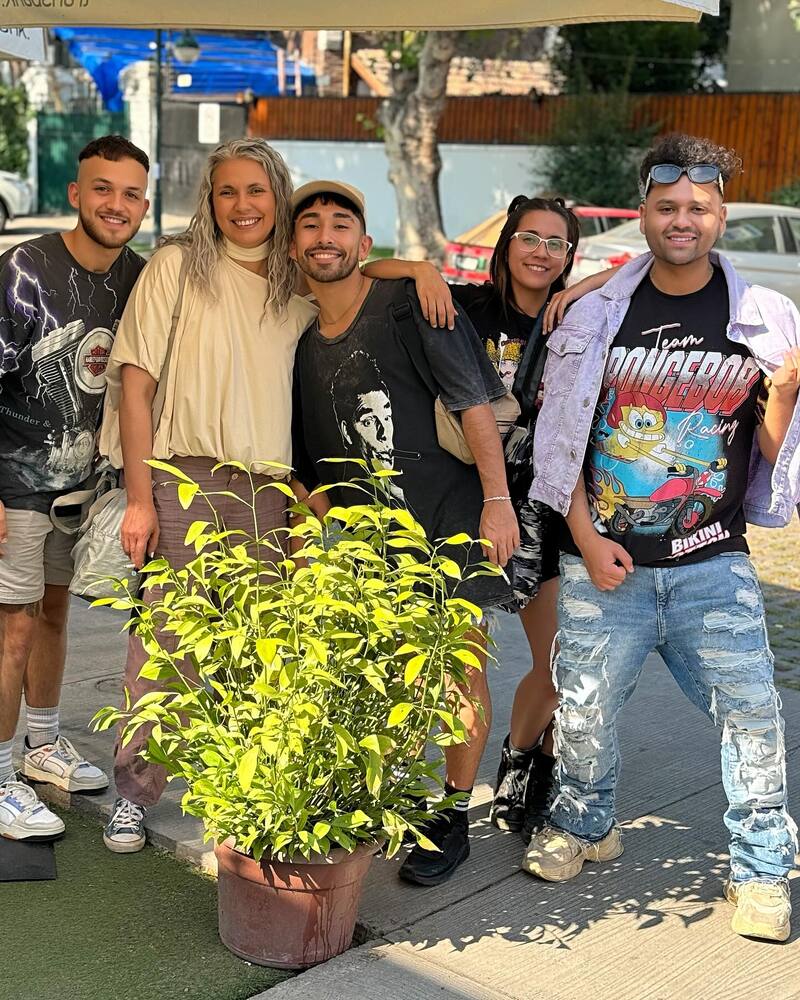 Suro Solar y la familia de Constanza Capelli