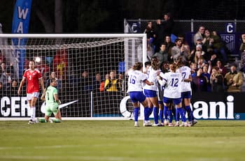 Es mucha la diferencia: La Roja Femenina no fue rival y cayó 5-0 frente a Estados Unidos