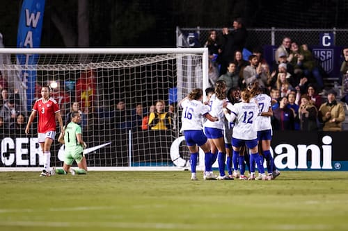 El cuadro nacional cayó de manera inapelable frente a Estados Unidos en Santa Bárbara. Foto: @USWNT en X
