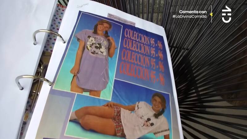 Parte de la carpeta que fue un regalo de su madre / CHV