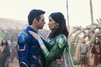 "Hubo mucha discusión sobre cómo hacerlo": Directora de "Eternals" explica cómo filmaron la primera escena íntima en el MCU
