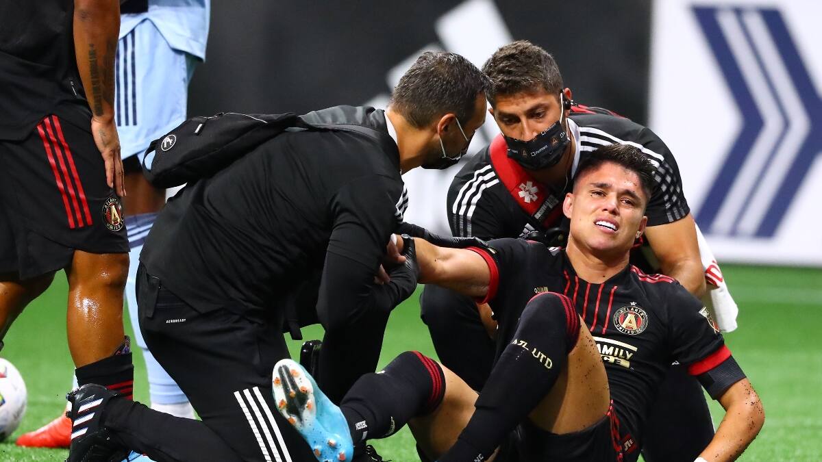 ¿Qué pasaría en Chile? Liga de Estados Unidos implementará regla en contra de los "teatreros"