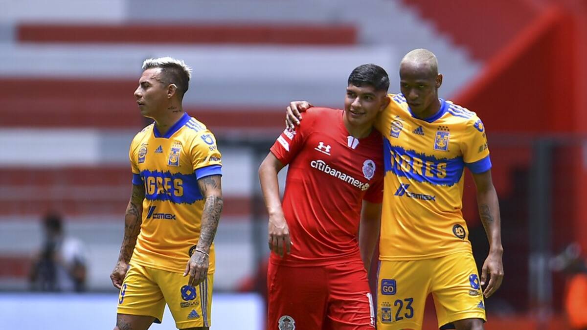 Eduardo Vargas tuvo minutos en la derrota de Tigres ante Toluca por la Liga MX