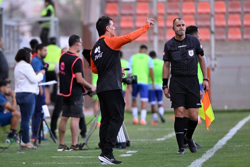 El técnico loíno tendrá todo el plantel a disposición por primera vez en el año. (Foto: Aton)