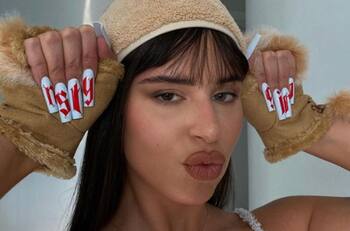 "Qué gente rompebolas": Nathy Peluso tuvo que salir a aclarar publicación sobre el Flaco Spinetta