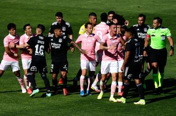 Colo Colo y la UC sufren: Las primeras bajas confirmadas para el clásico del domingo