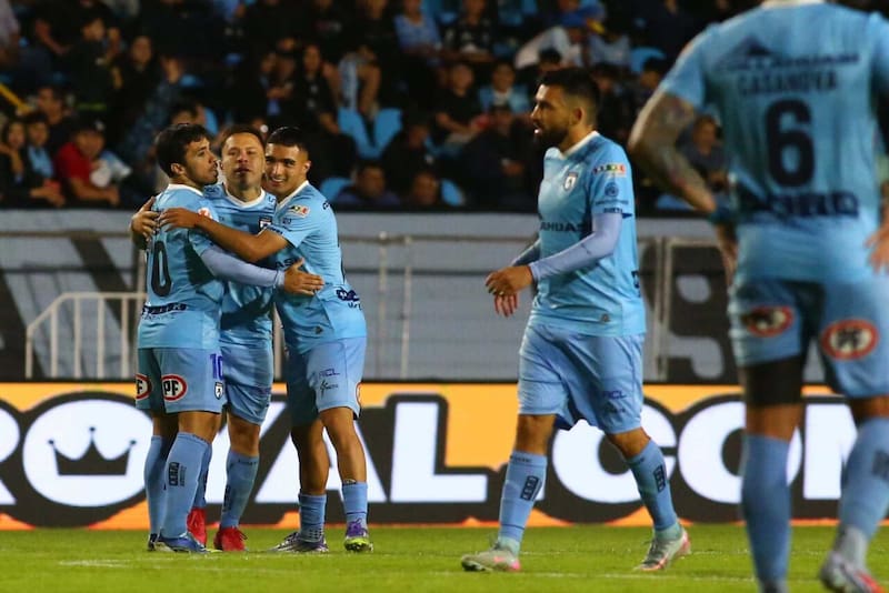 Se juega una final ante Universidad de Chile en el Tierra de Campeones. Foto: Agencia Aton