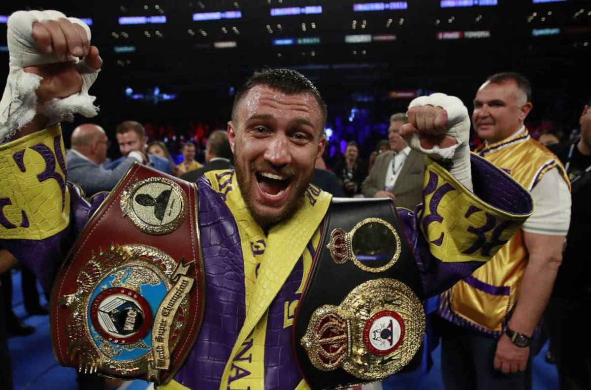 Vasiliy Lomachenko y sus excéntricos entrenamientos antes de enfrentar a Teófimo López