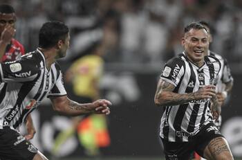 VIDEO | Atención, La Roja: Eduardo Vargas se reencontró con las redes con un golazo en Brasil