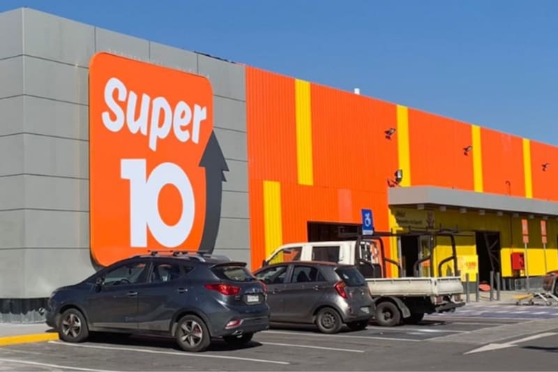 El supermercado inauguró una nueva sucursal en la RM, la primera de este año.
