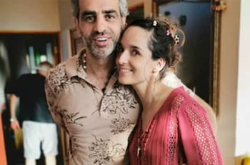 En medio del mar: María José Bello revela la particular forma en que su esposo le pidió pololeo