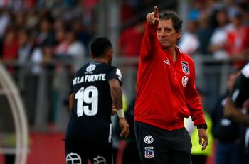 ¿Gracias "Comandante"? En Colo Colo todavía disfrutan el último aporte de Mario Salas al club