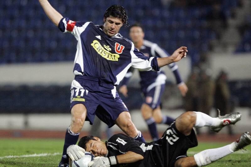 Marcelo Salas en el amistoso ante Independiente en 2005.