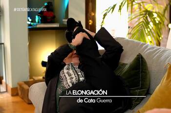 "¡Qué Cecilia Bolocco!": Cata Guerra sorprendió a Martín Cárcamo al levantar su pierna por sobre su cabeza