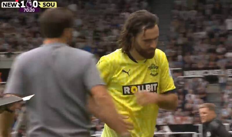 Ben Brereton fue pifiado por los hinchas del Newcastle