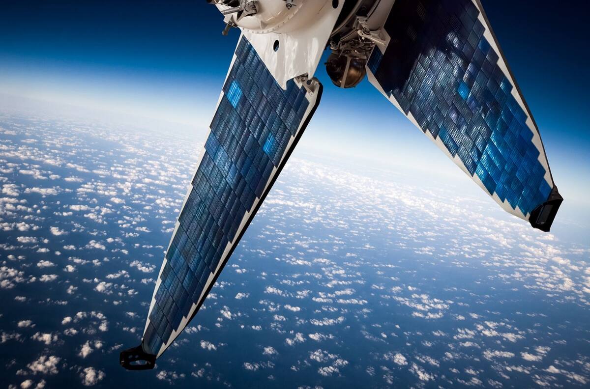 ¿Un nuevo golpe de Elon Musk? Starlink quiere ofrecer telefonía satelital a precios más bajos