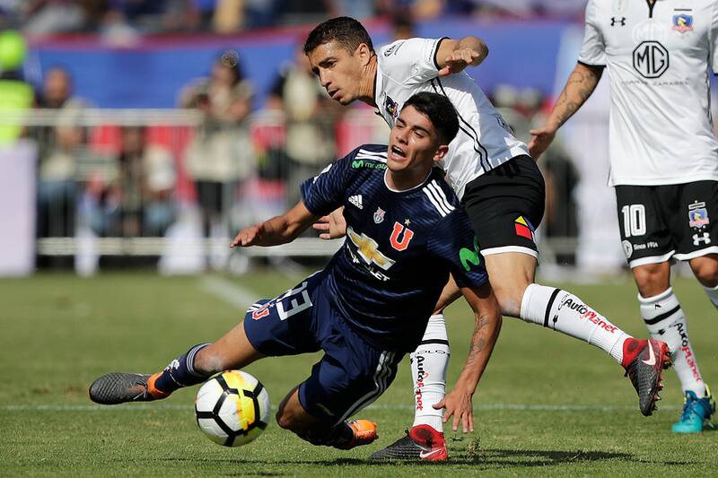 La razón que dificulta el regreso de Ángelo Araos a la U. Foto: Aton.