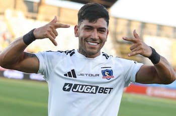 “El mejor partido de un lateral desde Gabriel Suazo”: Diego Ulloa comienza a maravillar en Colo Colo