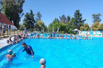 Piscinas municipales de Peñalolén y La Reina: Conoce sus horarios, ubicación y precios