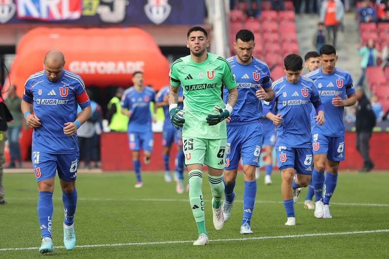 La inédita situación que se vivió en el U. de Chile vs. Deportes Iquique. Foto: Aton.