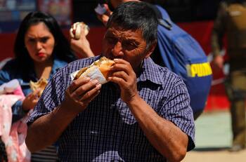 Pensionados y sector público ya reciben Aguinaldo Fiestas Patrias: Revisa valores y condiciones