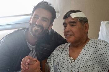 Justicia argentina ordena allanamiento de casa y consulta del médico de Maradona