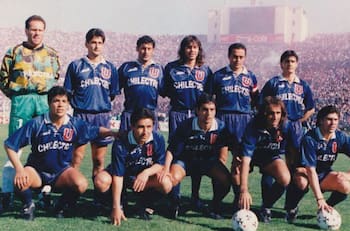 Patricio Mardones a los jóvenes de la U: "La mejor forma de salir del club es jugar bien"