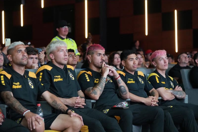 Municipalidad de Coquimbo nombró hijos ilustres a los jugadores del plantel campeón 2025. Foto: Municipalidad de Coquimbo.