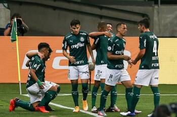 Palmeiras de Benjamín Kuscevic derrotó al Gremio de César Pinares y se coronó campeón de la Copa Brasil
