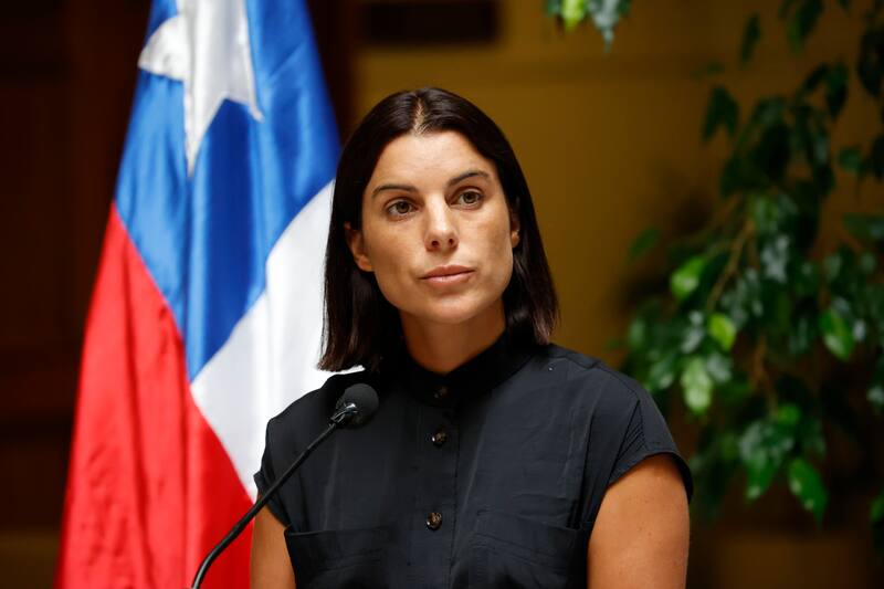 Valparaiso, 6 de marzo de 2023.
Diputada Maite Orsini responde a la prensa por caso telefonazo.
Raul Zamora/Aton Chile