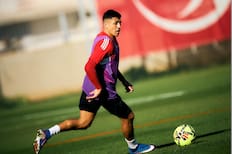 Alexis Sánchez en una disyuntiva: pierde terreno con Almeyda, pero suma intereses en Sudamérica