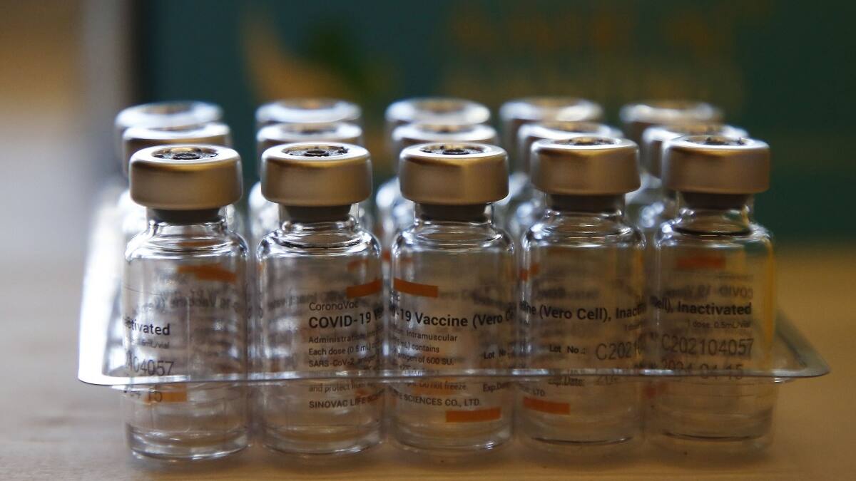 Panguipulli: seremi reconoce error en más de diez personas vacunadas con suero