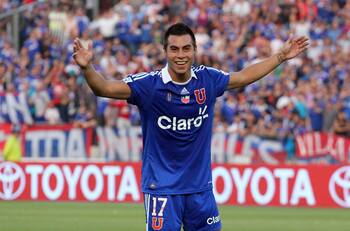 “Eduardo Vargas se ganó el derecho de volver a la U cuando él quiera”