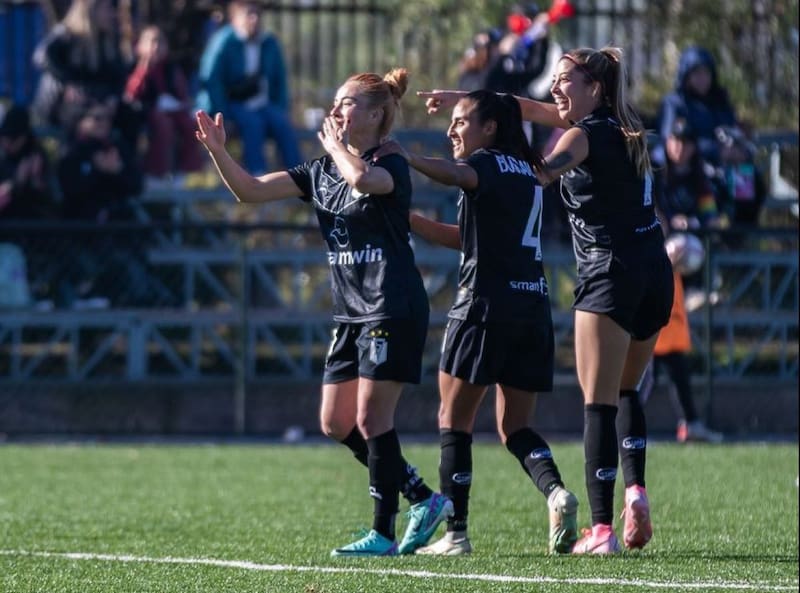 derrotó a Deportes Antofagasta. Foto: @stgomorningfem/Instagram